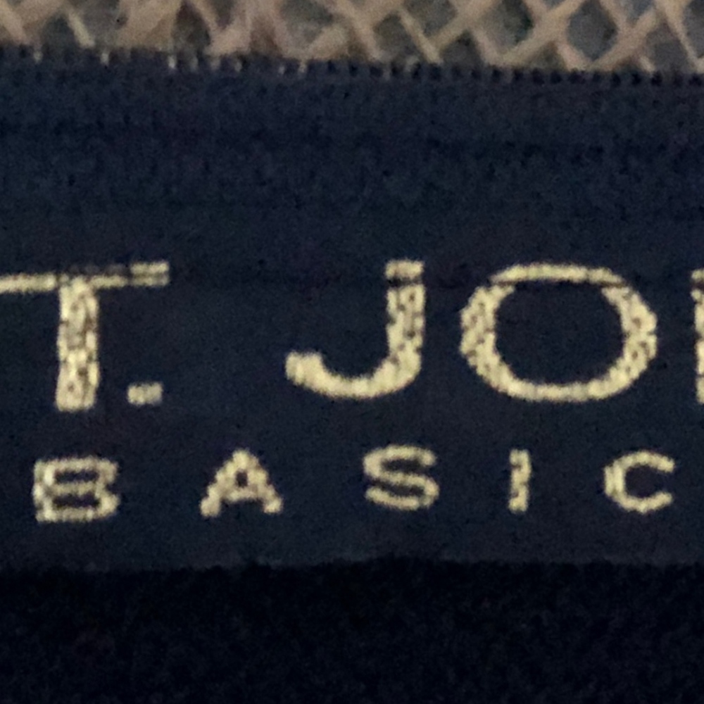 St. John Basics - Picture 3 of 3